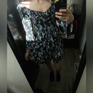 Comfortable floral picnic dress